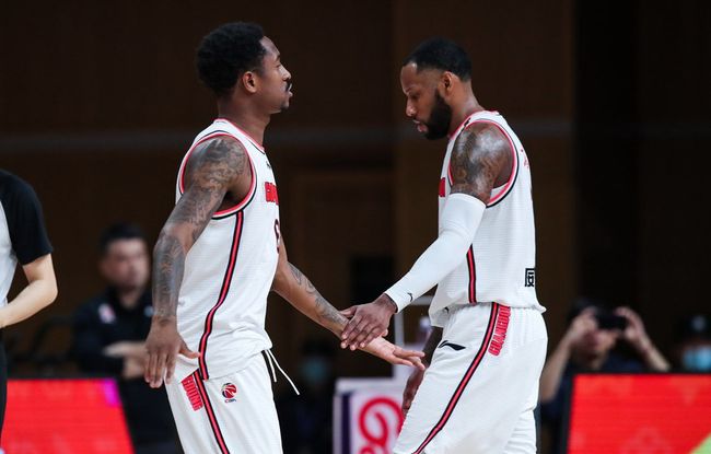 两分险胜 两分险胜