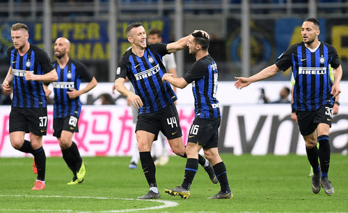 队时则更倾 队时则更倾